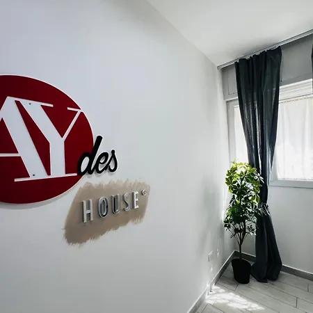 Appartamento Santa Viola House - By Aydeshouse