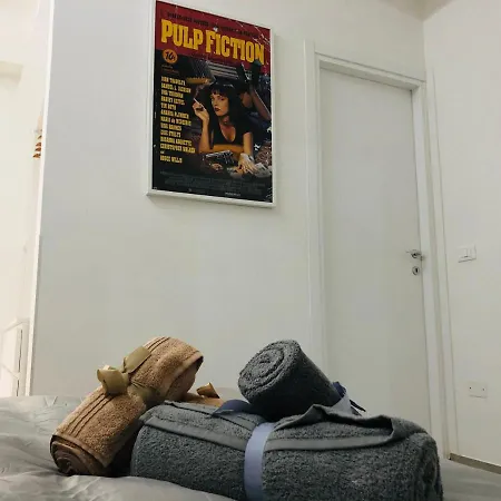 Santa Viola House - By Aydeshouse