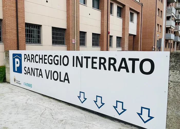 Santa Viola House - By Aydeshouse * Bologna